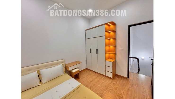  TẬP THỂ PHƯƠNG MAI 70M SỬ DỤNG 3PN GẦN VIỆT GẦN BÁCH KINH XÂY NHÀ ĐẸP Ở LUÔN 3,95 TỶ
